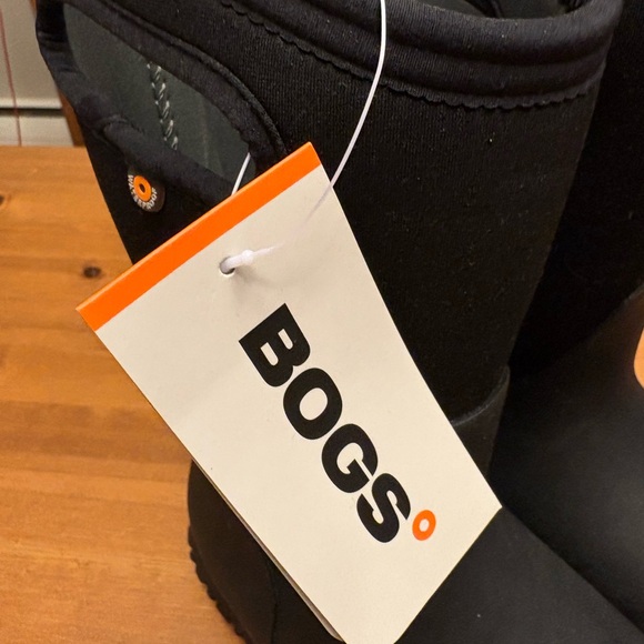 Bogs youth size 4 York Black Waterproof Boots, NWT - Picture 2 of 13